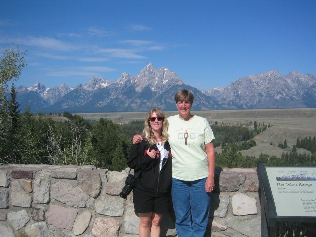 Leola and Corinne