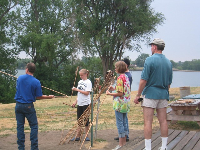 Throwing a arrow